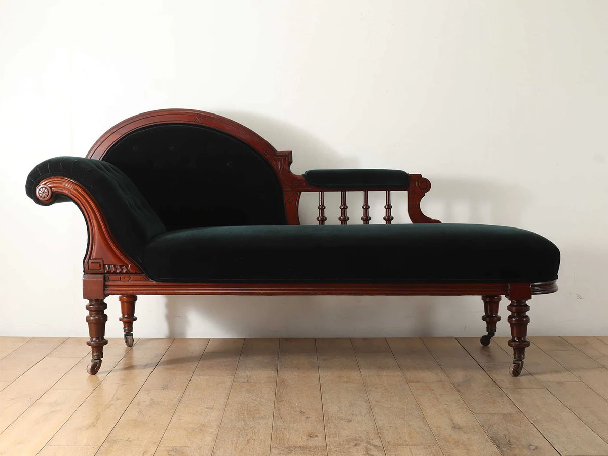 Real Antique 
Victorian Chaise Longue 2