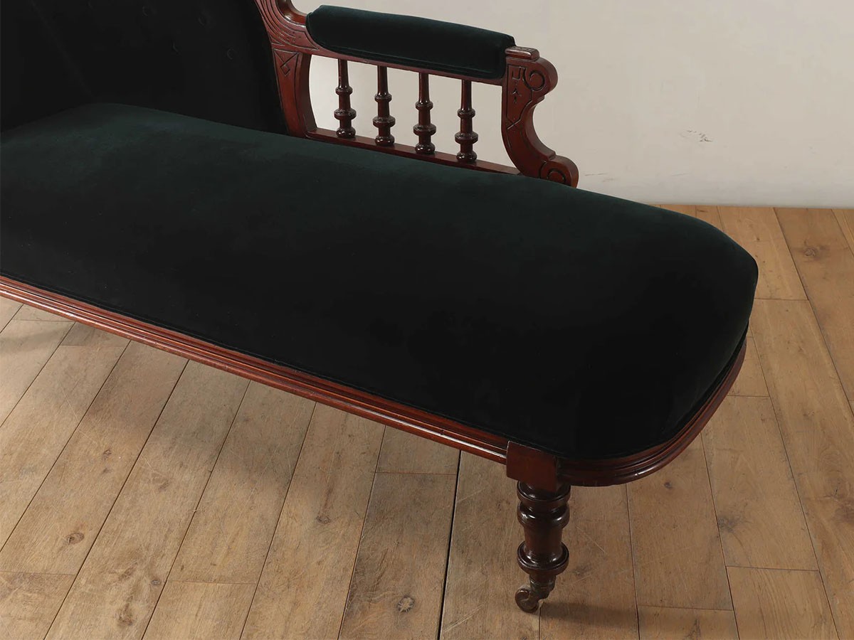 Real Antique 
Victorian Chaise Longue 5
