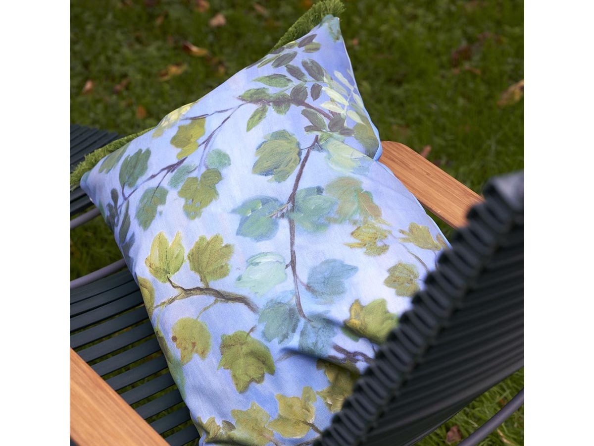 DESIGNERS GUILD Giardino Segreto Cushion / デザイナーズギルド ジャルディーノ セグレト クッション 60 × 45cm（コーンフラワー） （クッション > クッション・クッションカバー） 2