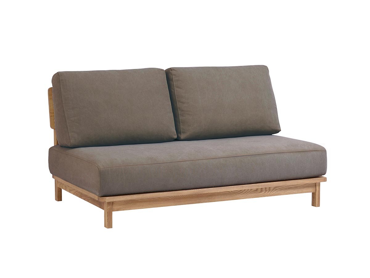 nora. MANNER SOFA