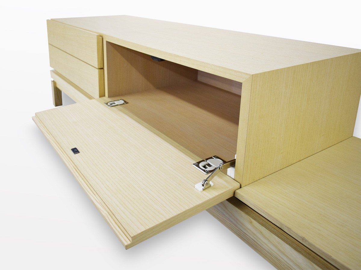 SHIKI E:W TV DISPLAY BOARD / シキ イー ダブリュ テレビ・ディスプレイボード 幅180cm
キャビネット + チェスト + トレイタイプ （収納家具 > サイドボード・リビングボード） 5