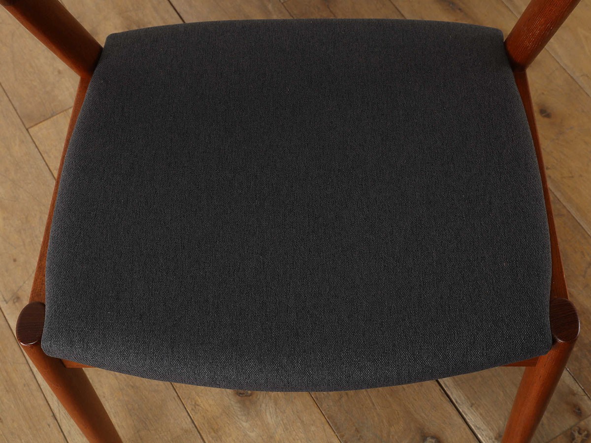 Lloyd's Antiques Real Antique
Kai Kristiansen Dining Chair Model.42 / ロイズ・アンティークス デンマークアンティーク家具
カイ・クリスチャンセン ダイニングチェア モデル42 （チェア・椅子 > ダイニングチェア） 13