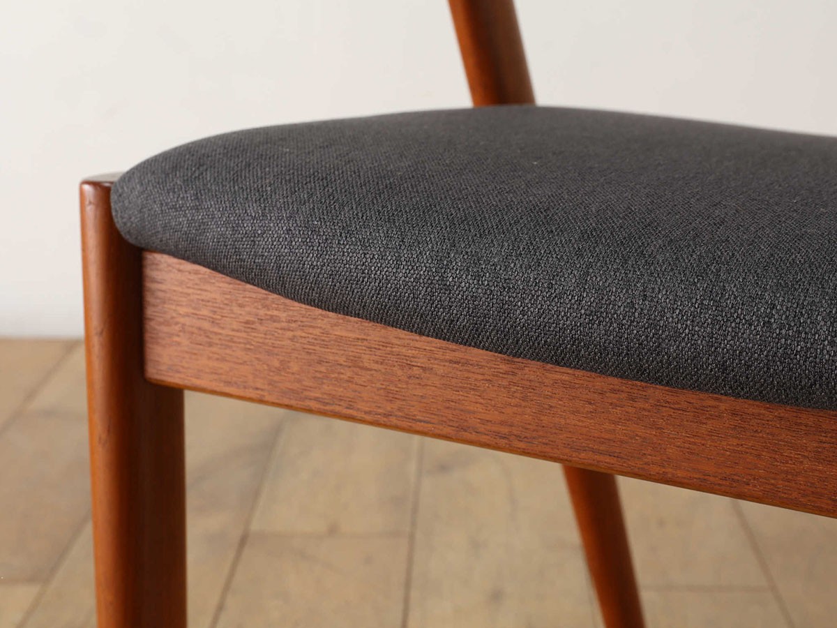 Lloyd's Antiques Real Antique
Kai Kristiansen Dining Chair Model.42 / ロイズ・アンティークス デンマークアンティーク家具
カイ・クリスチャンセン ダイニングチェア モデル42 （チェア・椅子 > ダイニングチェア） 16