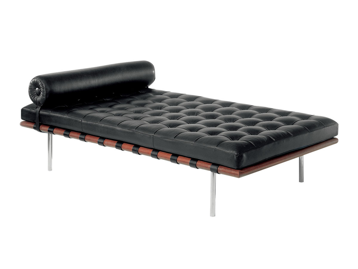 Mies van der Rohe Collection
Barcelona Day Bed - Relax 1