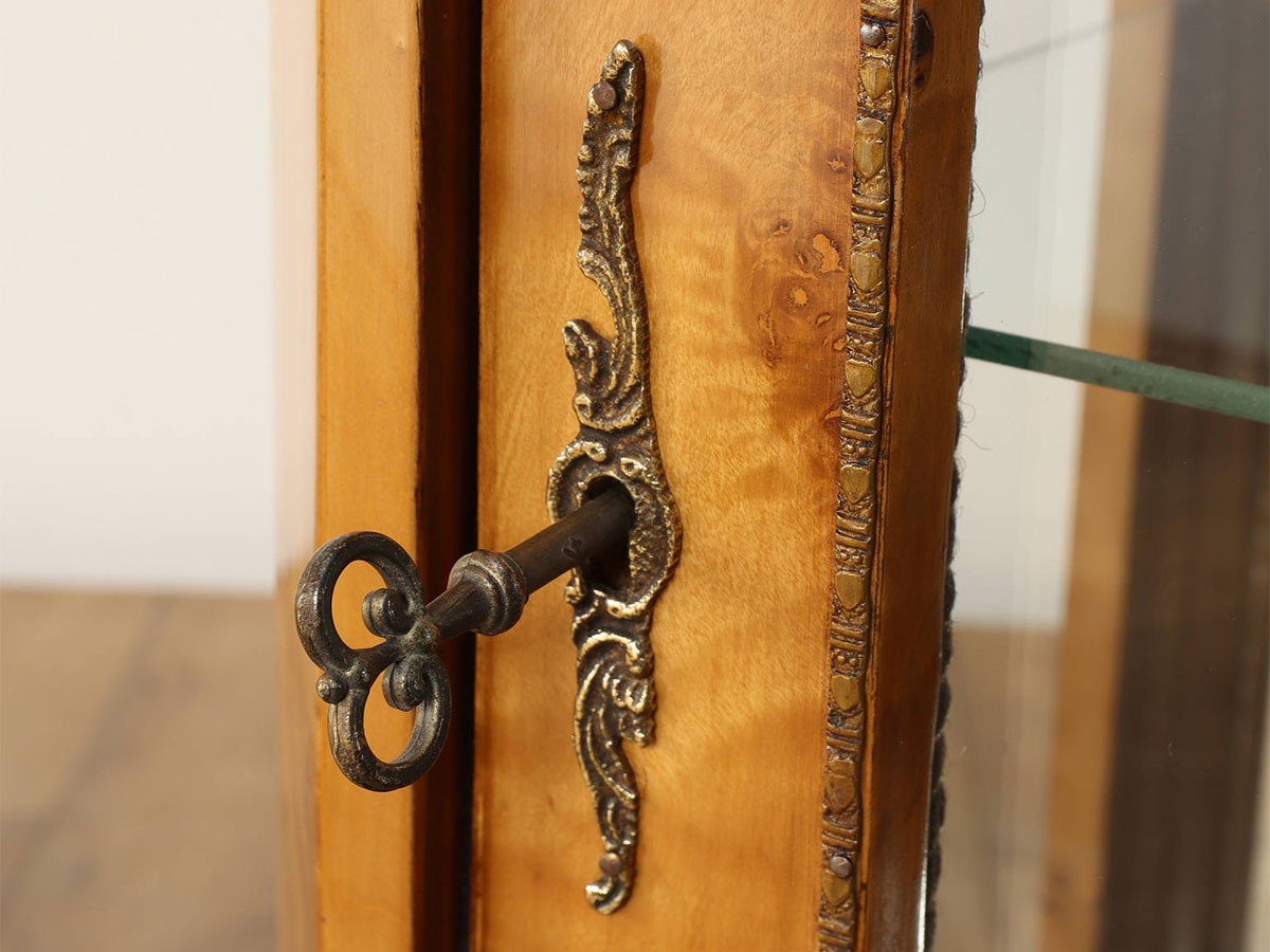 Lloyd's Antiques Real Antique 
Empire Display Cabinet / ロイズ・アンティークス 英国アンティーク家具
エンパイアディスプレイキャビネット （収納家具 > キャビネット） 12