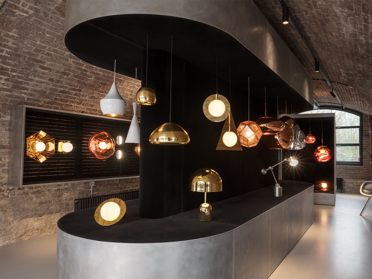Tom Dixon. Void Pendant Large LED / トム・ディクソン ヴォイド ペンダントライト ラージ LED （ライト・照明 > ペンダントライト） 21