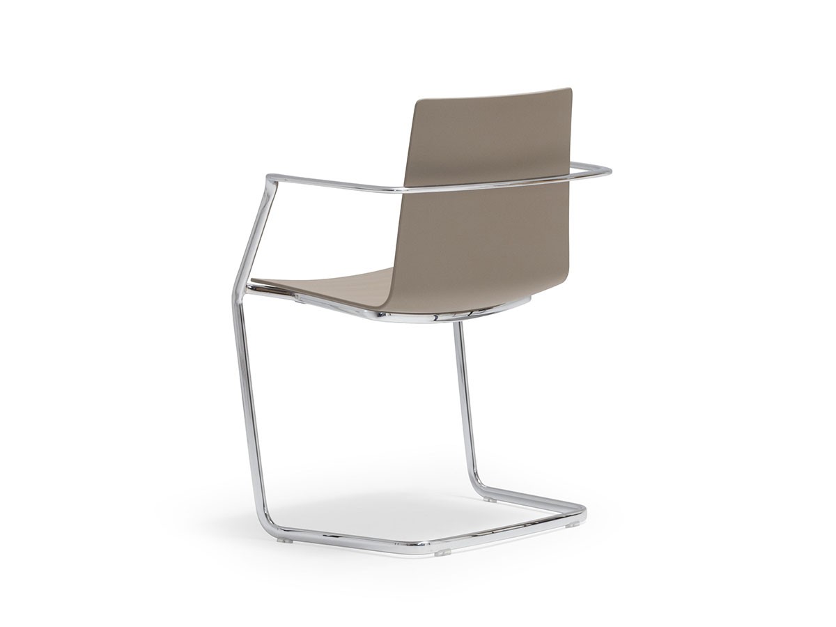 Andreu World Flex Chair
Armchair
Thermo-polymer Shell / アンドリュー・ワールド フレックス チェア SO1360
アームチェア カンチレバーベース（サーモポリマーシェル） （チェア・椅子 > ダイニングチェア） 1