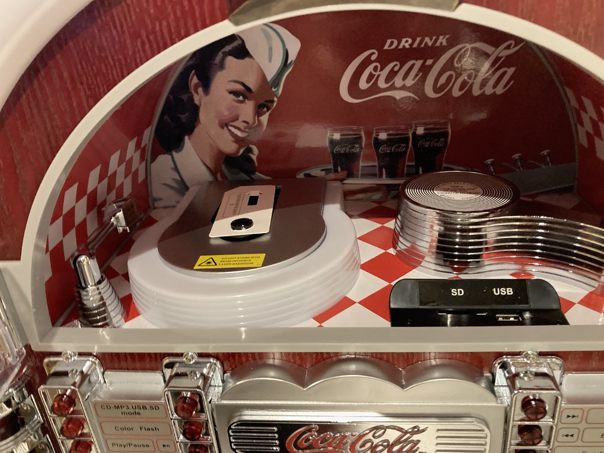 Coca-Cola BRAND Juke Box Style CD Player / コカ・コーラ ブランド ジュークボックススタイル CDプレーヤー PJC-JK7 （デザイン家電・オーディオ > スピーカー） 10