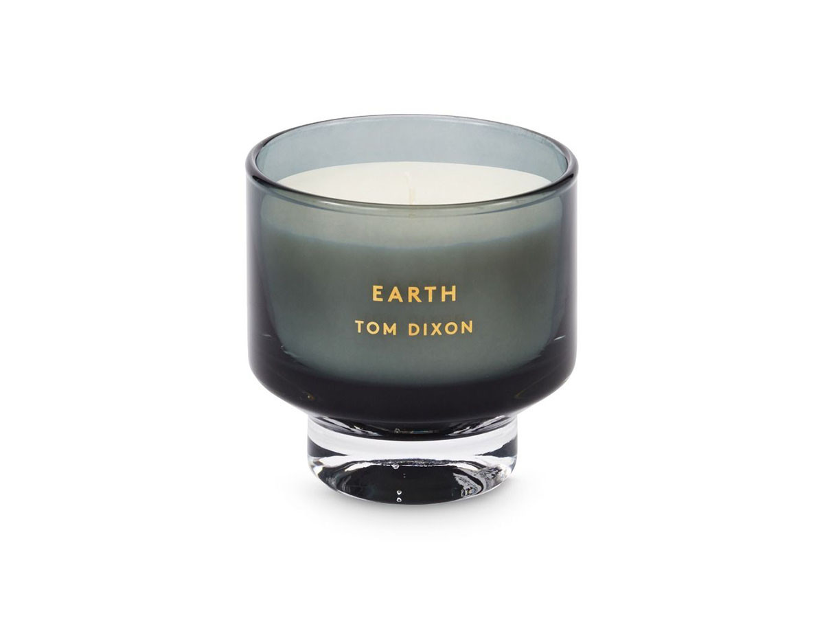 Tom Dixon. Scent Element Earth Candle Medium / トム・ディクソン セント エレメント
アース キャンドル ミディアム （雑貨・その他インテリア家具 > ディフューザー・キャンドル） 2