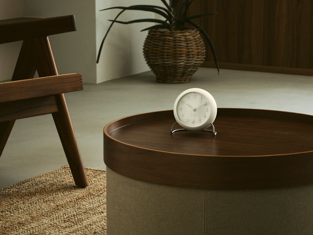 ARNE JACOBSEN
Station Bellevue Table Clock / アルネ・ヤコブセン
ステーション ベルビュー テーブルクロック （時計 > 置時計） 5