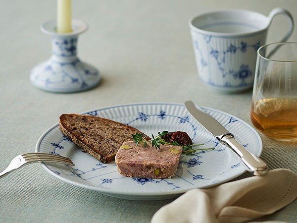 Royal Copenhagen Blue Fluted Plain
Plate 22 / ロイヤル コペンハーゲン ブルーフルーテッド プレイン プレート 22cm （食器・テーブルウェア > 皿・プレート） 9