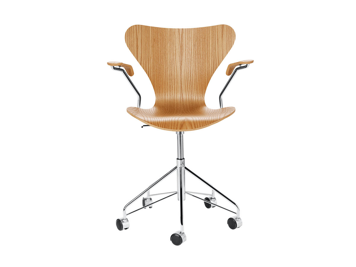 FRITZ HANSEN SERIES 7