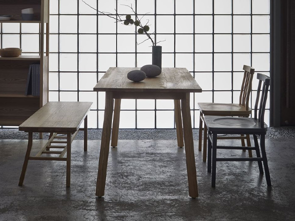 merge dining table M 4