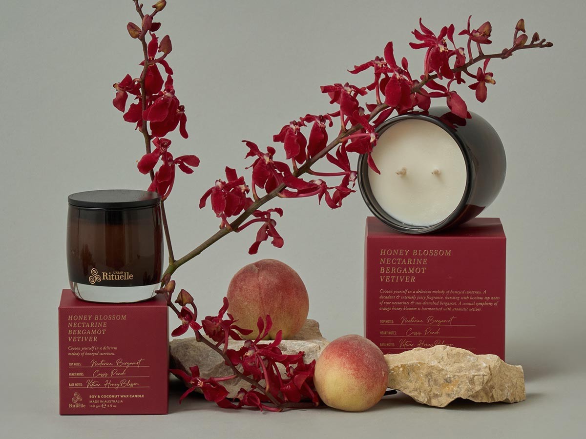 Urban Rituelle APOTHECA
SOY WAX CANDLE
HONEY BLOSSOM / アーバンリチュエル アポセカ ソイワックスキャンドル 140g（ハニーブロッサム） （雑貨・その他インテリア家具 > ディフューザー・キャンドル） 3