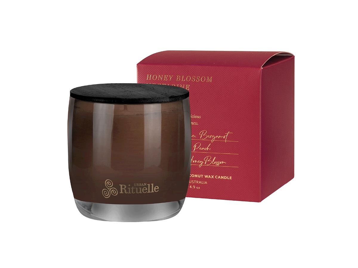 Urban Rituelle APOTHECA
SOY WAX CANDLE
HONEY BLOSSOM / アーバンリチュエル アポセカ ソイワックスキャンドル 140g（ハニーブロッサム） （雑貨・その他インテリア家具 > ディフューザー・キャンドル） 1