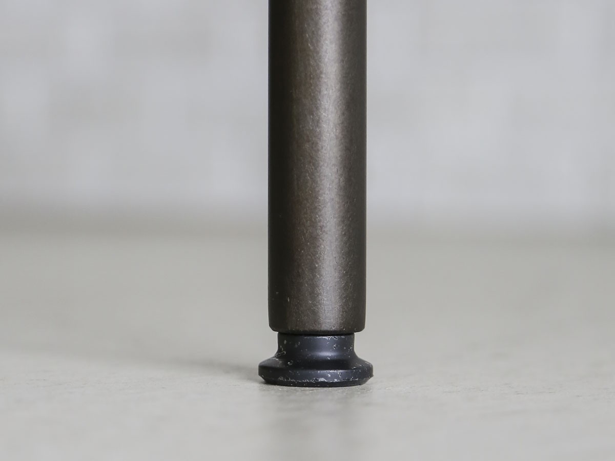 Knot antiques MATERIA DINING TABLE / ノットアンティークス マテリア ダイニングテーブル
ヘリンボーン柄天板 + No.2脚（丸脚） （テーブル > ダイニングテーブル） 38