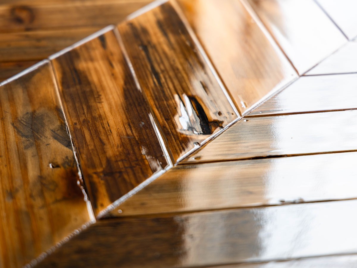 Knot antiques MATERIA DINING TABLE / ノットアンティークス マテリア ダイニングテーブル
ヘリンボーン柄天板 + No.2脚（丸脚） （テーブル > ダイニングテーブル） 15