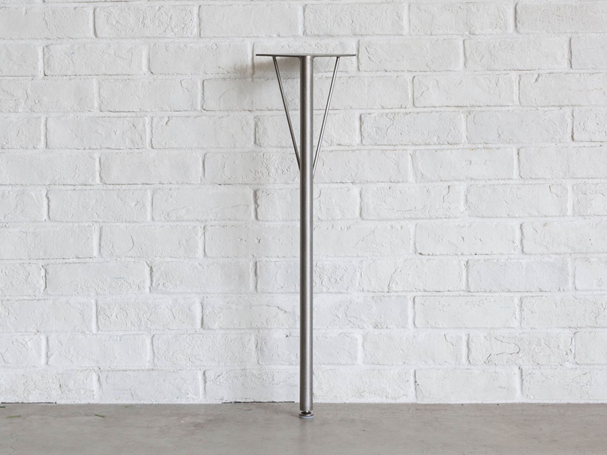 Knot antiques MATERIA DINING TABLE / ノットアンティークス マテリア ダイニングテーブル
ヘリンボーン柄天板 + No.2脚（丸脚） （テーブル > ダイニングテーブル） 10