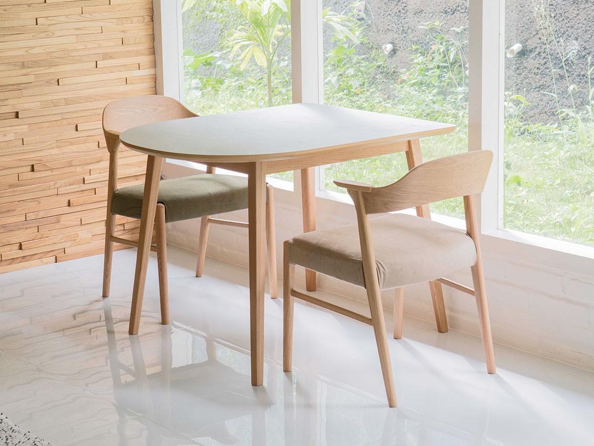FLYMEe Vert FIKA 800 HALF ROUND TABLE / フライミーヴェール