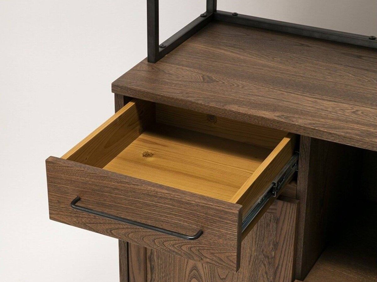 JOURNAL STANDARD FURNITURE TIVERTON KITCHEN BOARD S