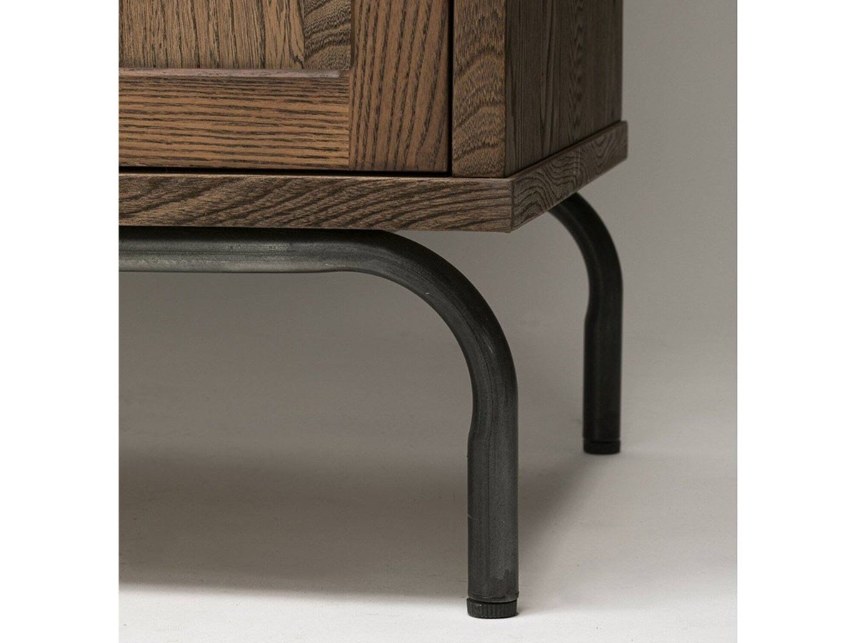 JOURNAL STANDARD FURNITURE TIVERTON KITCHEN BOARD S