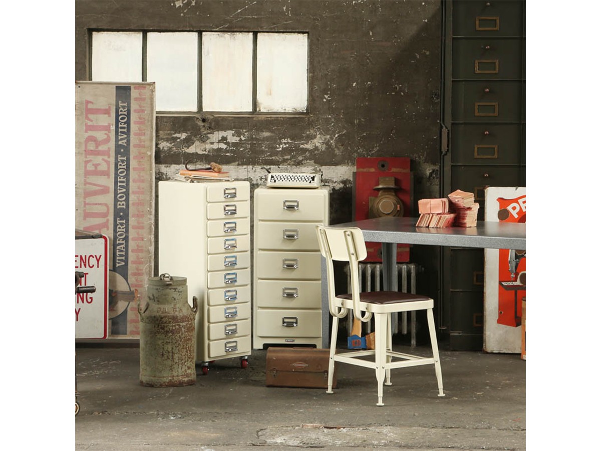 DULTON 5 DRAWERS CHEST / ダルトン 5ドロワーズ チェスト（ロウ）
Model 100-135 （デスク・机 > デスクワゴン） 2