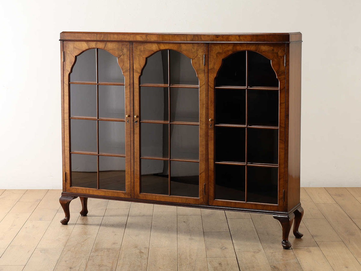 Lloyd's Antiques Real Antique 
Maple & Co Bookcase