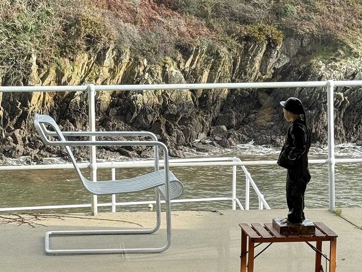 HAY PALISSADE CANTILEVER LOUNGE CHAIR LOW HOT GALVANISED / ヘイ パリサード カンチレバー ラウンジチェア ホットガルバナイズド （チェア・椅子 > ラウンジチェア） 10