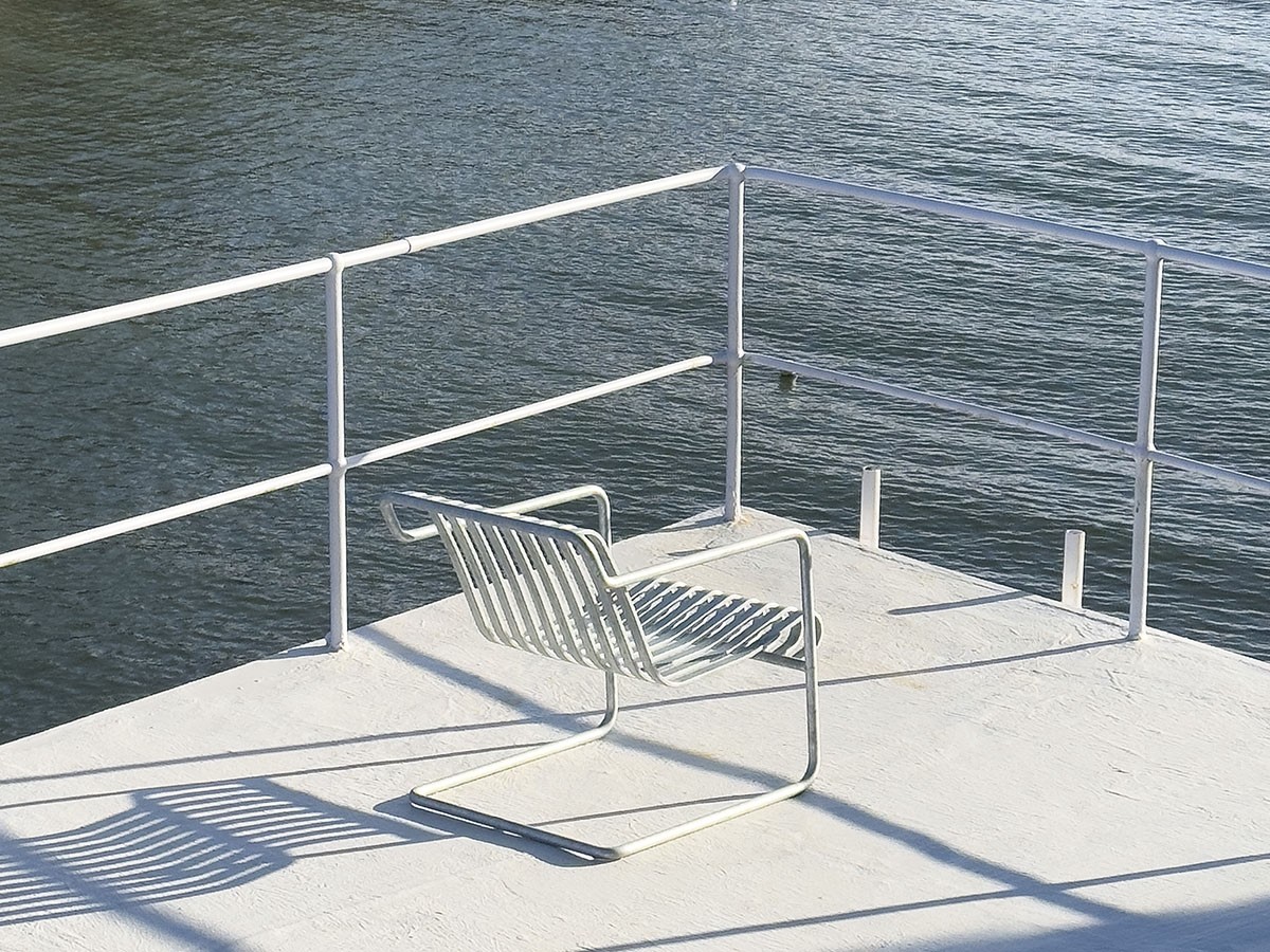 HAY PALISSADE CANTILEVER LOUNGE CHAIR LOW HOT GALVANISED / ヘイ パリサード カンチレバー ラウンジチェア ホットガルバナイズド （チェア・椅子 > ラウンジチェア） 7