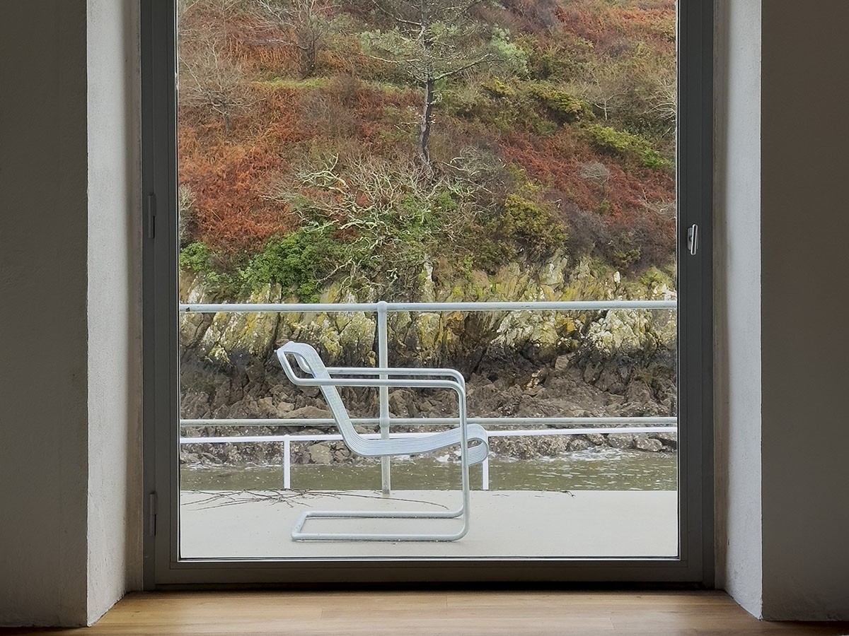 HAY PALISSADE CANTILEVER LOUNGE CHAIR LOW HOT GALVANISED / ヘイ パリサード カンチレバー ラウンジチェア ホットガルバナイズド （チェア・椅子 > ラウンジチェア） 8