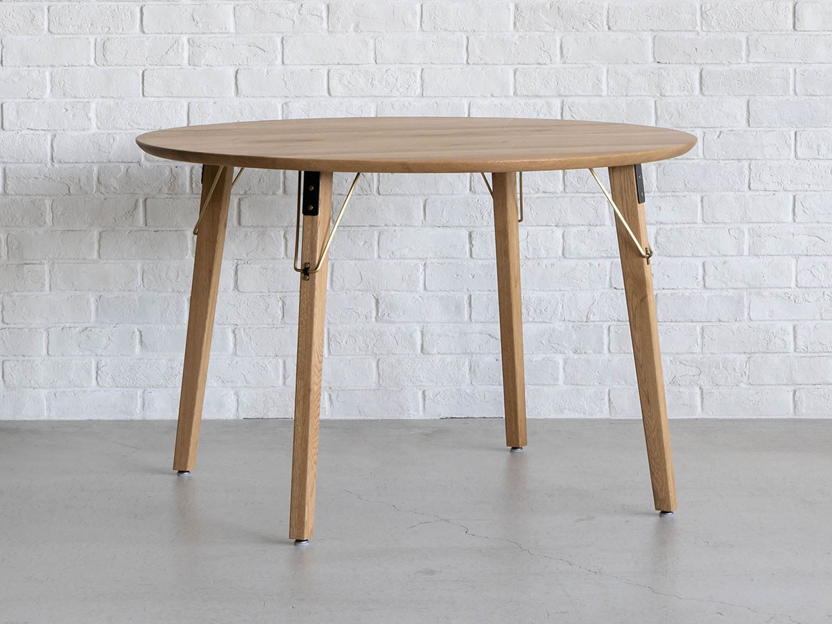 Easy Life MEATH DINING TABLE / イージーライフ ミース ダイニングテーブル
ラウンド天板（直径120cm）+ No.3脚（ブラス脚） （テーブル > ダイニングテーブル） 14