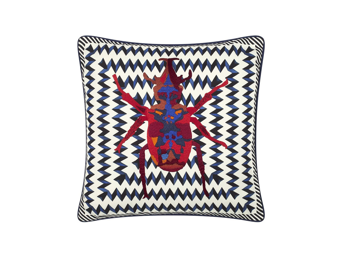 DESIGNERS GUILD Christian Lacroix
Beetle Waves Oeillet Cusion 40 × 40cm / デザイナーズギルド クリスチャンラクロワ
ビートル ウィーブス ウイエ クッション 40 × 40cm （クッション > クッション・クッションカバー） 2