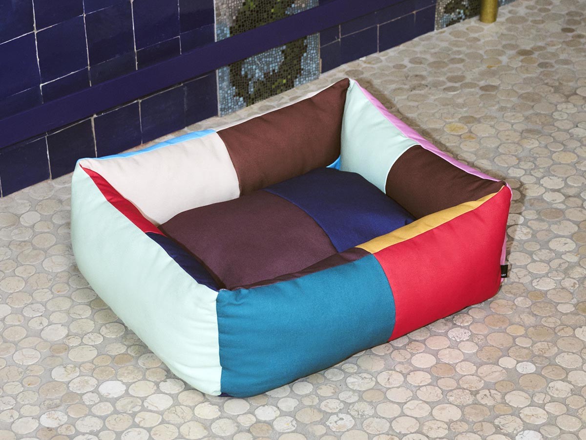 HAY HAY DOGS BY HOLLY GOLIGHTLY
DOGS BED MEDIUM / ヘイ ヘイ ドッグ コレクション
ドッグベッド ミディアム （インテリア雑貨 > ペット用品） 4
