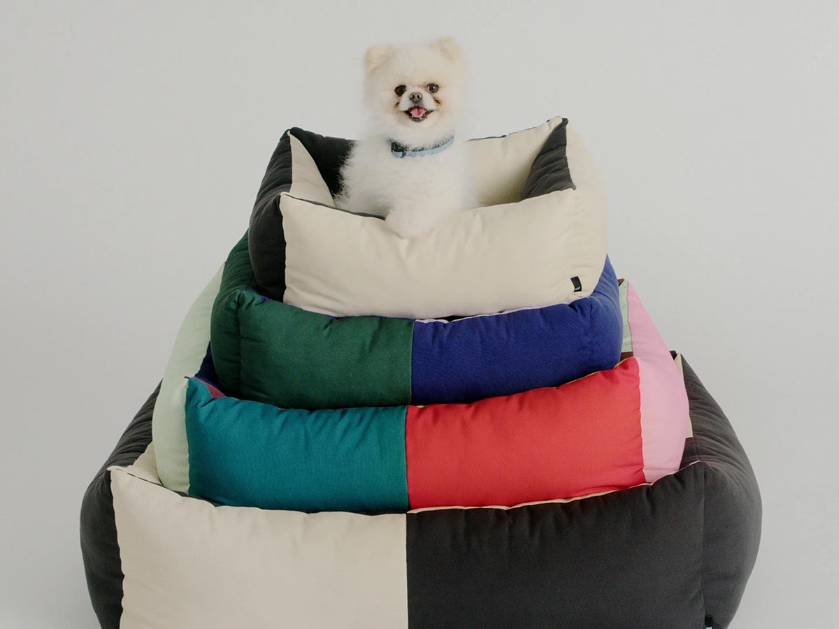HAY HAY DOGS BY HOLLY GOLIGHTLY
DOGS BED MEDIUM / ヘイ ヘイ ドッグ コレクション
ドッグベッド ミディアム （インテリア雑貨 > ペット用品） 10