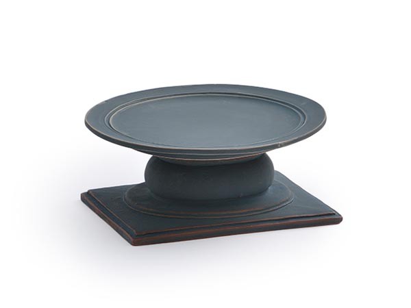 MISHIM POTTERY CREATION StiLL round plate S + stand / ミシンポタリークリエイション スティル ラウンドプレート S + スタンド（藍墨茶） （食器・テーブルウェア > 皿・プレート） 1