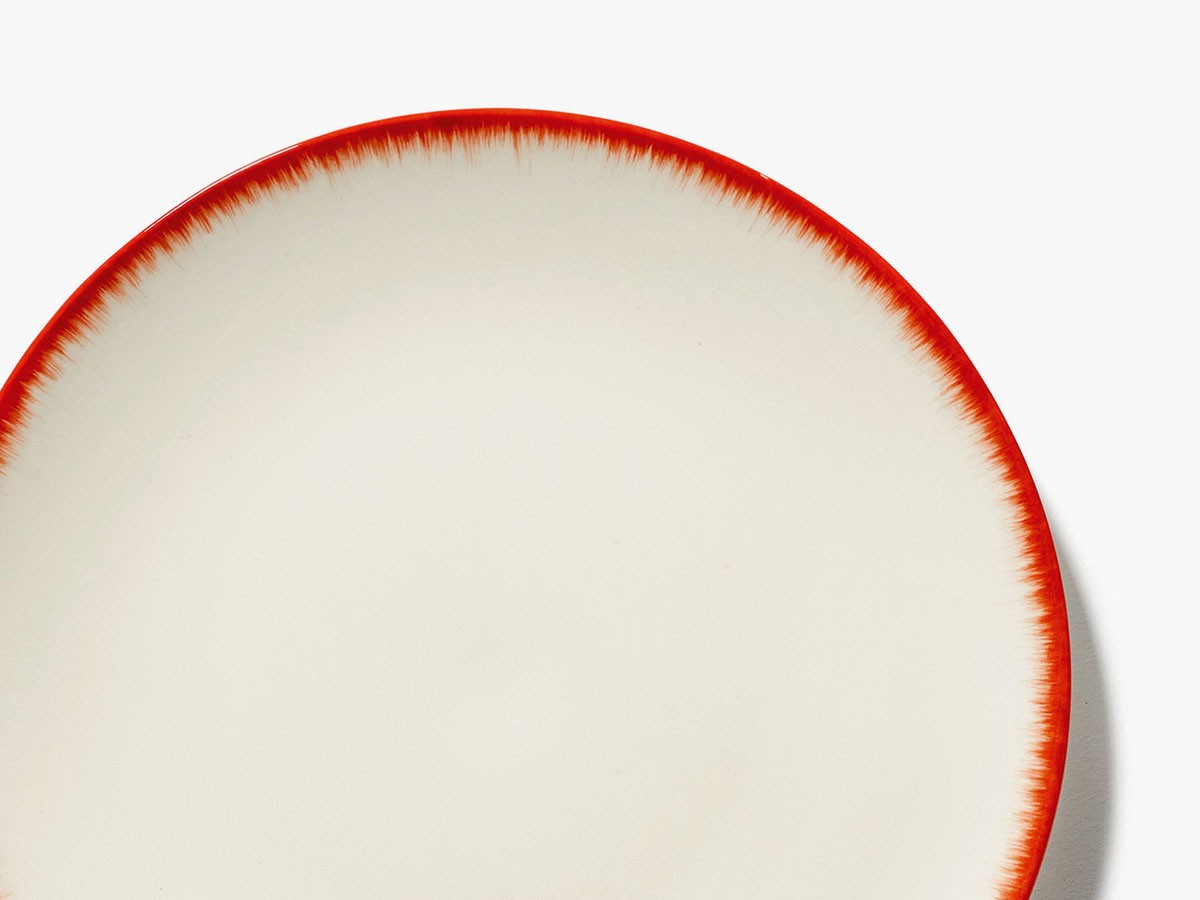 DE by ANN DEMEULEMEESTER
Plate 14cm White/Red Variation 2 / デー バイ アン・ドゥムルメステール
プレート 14cm ホワイト/レッド バリエーション 2 （食器・テーブルウェア > 皿・プレート） 7