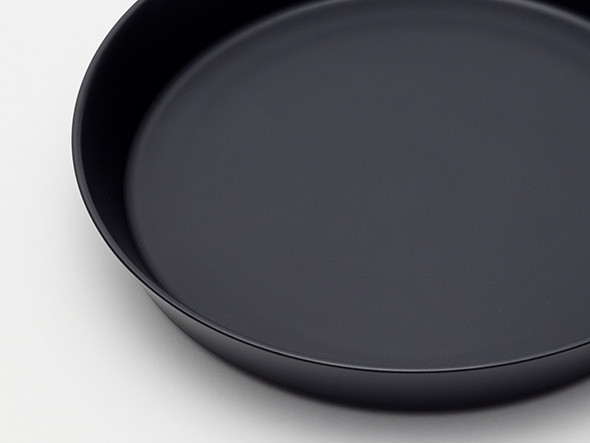 2016/ Ingegerd Raman
Plate 210 / ニーゼロイチロク インゲヤード・ローマン
プレート 直径21cm （食器・テーブルウェア > 皿・プレート） 5