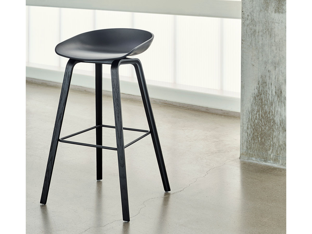 ABOUT A STOOL AAS32 LOW H75 14