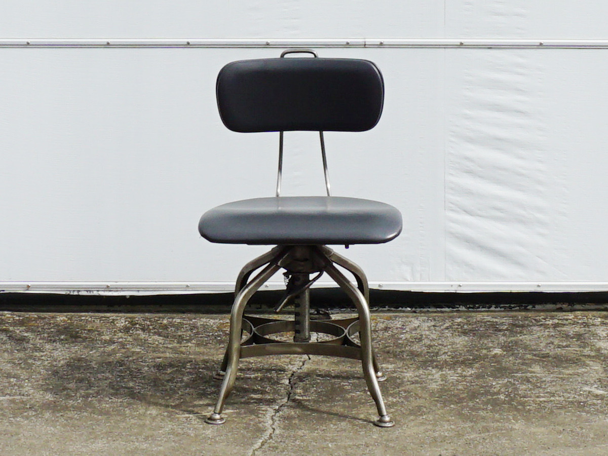 RE : Store Fixture UNITED ARROWS LTD. Toledo Chair Leather Seat