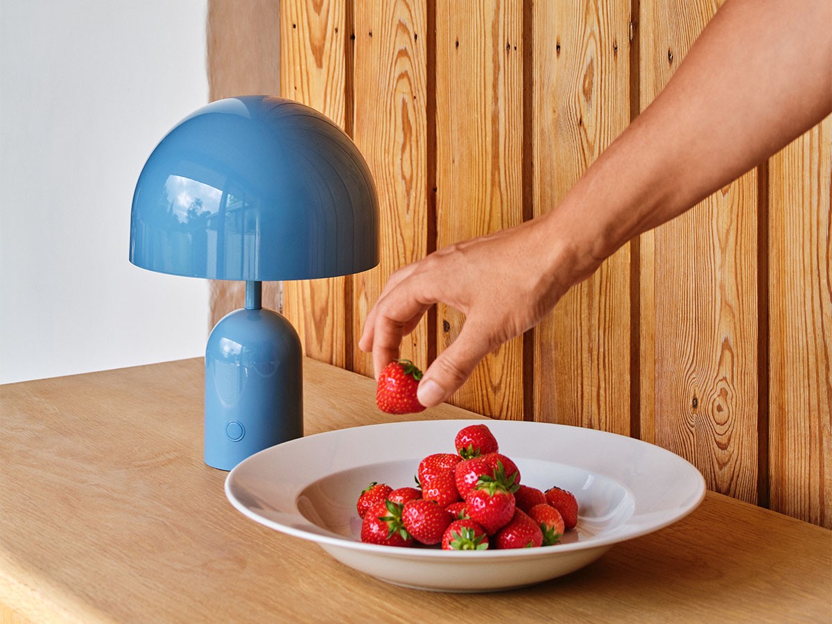 Tom Dixon. Bell Portable / トム・ディクソン ベル ポータブル （ライト・照明 > テーブルランプ） 95