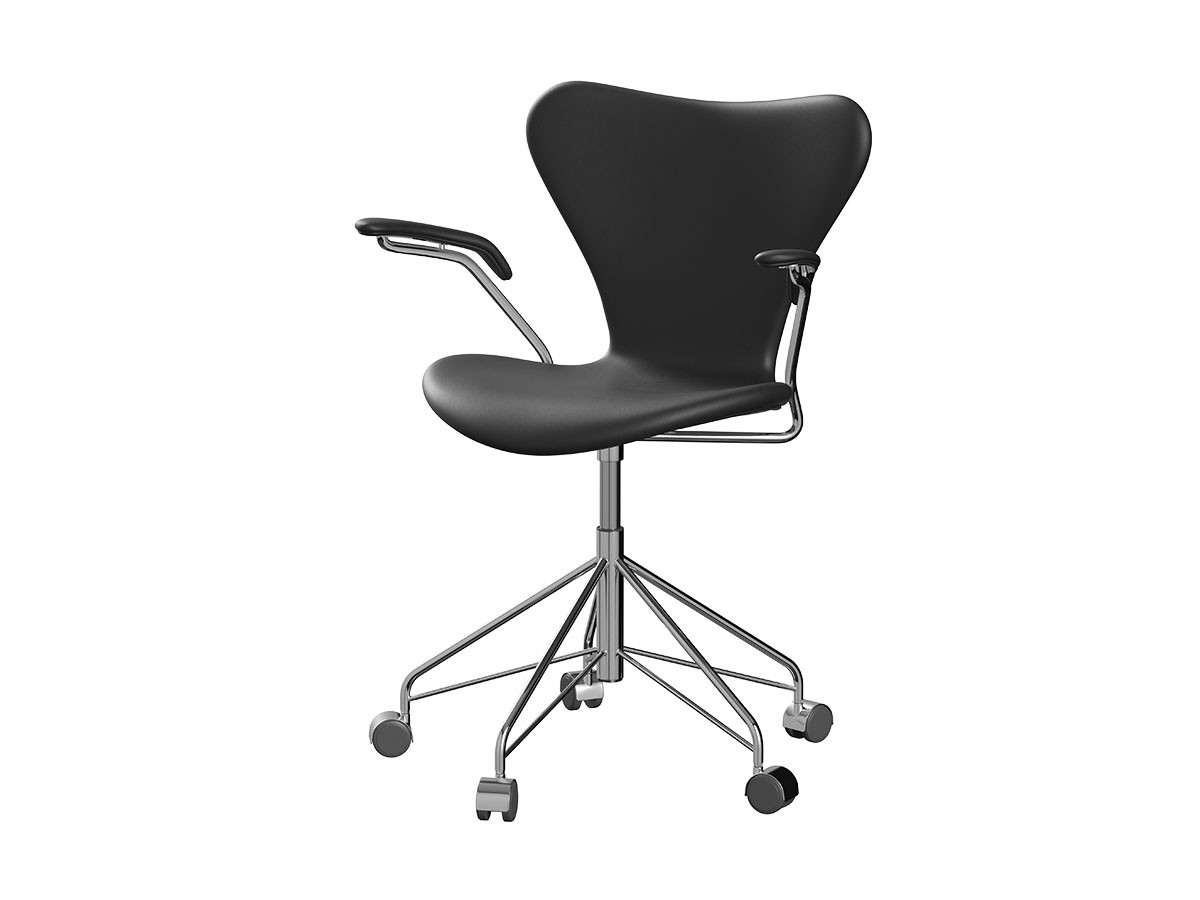 FRITZ HANSEN SERIES 7