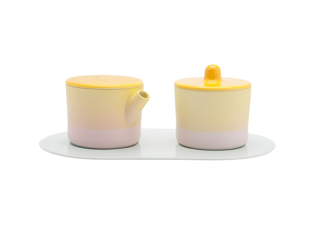 FLYMEe accessoire 1616 / S&B “Colour Porcelain”
S&B Milk Can & Sugar Can & Platter Set