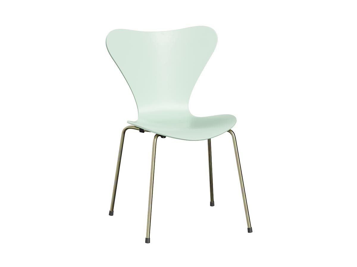 FRITZ HANSEN Right Now Delivery
SERIES 7
7:14 AM COLOUR EDITION / フリッツ・ハンセン セブンチェア 3107 
7:14 AM カラーエディション（7:14 AM グリーン） （チェア・椅子 > ダイニングチェア） 2