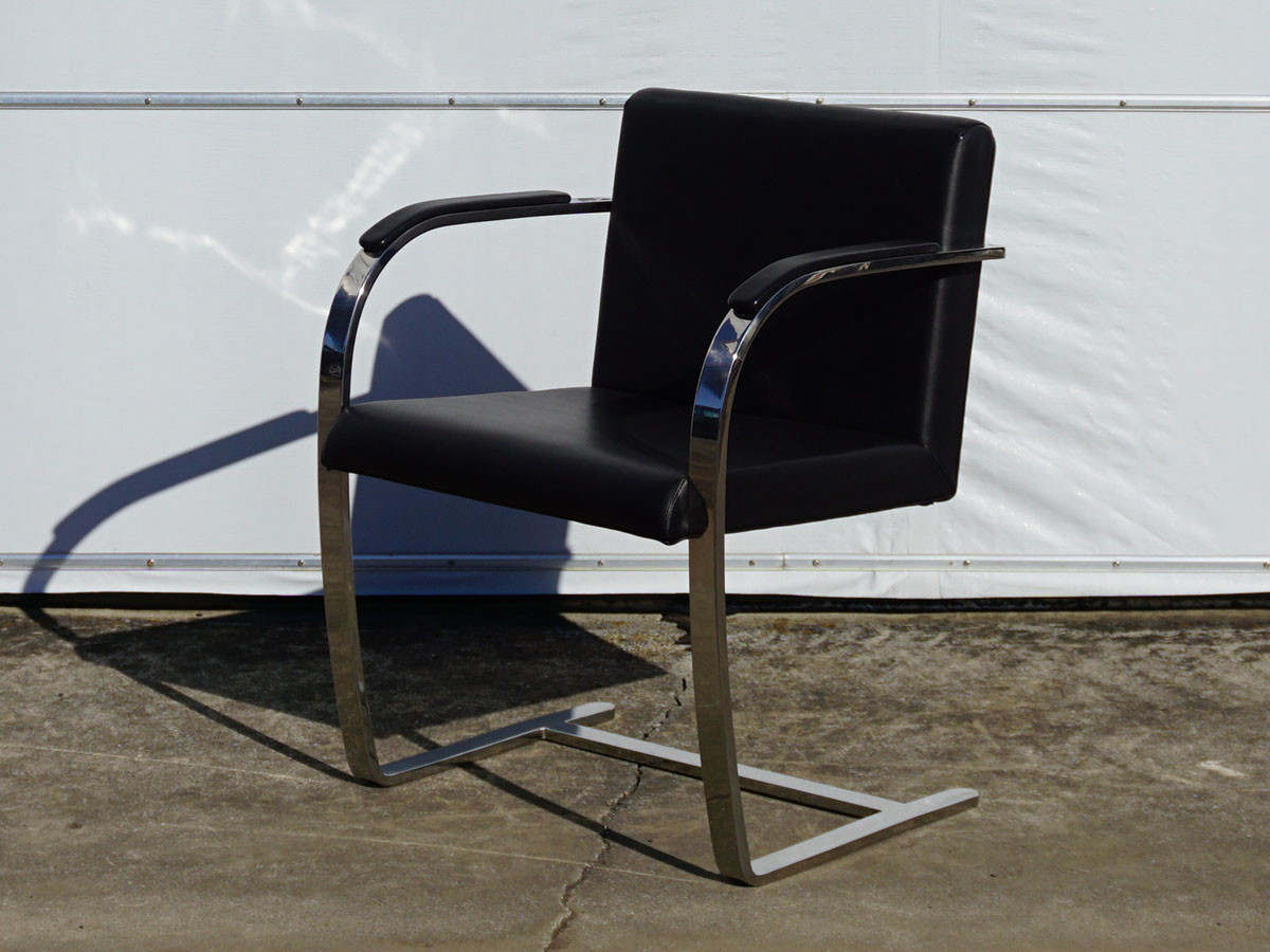 RE : Store Fixture UNITED ARROWS LTD. Cantilever Chair A / リ ストア フィクスチャー ユナイテッドアローズ カンティレバーチェア A （チェア・椅子 > ダイニングチェア） 3