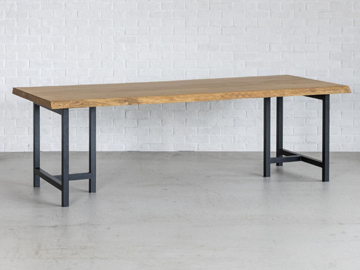 Easy Life SOLIT DINING TABLE / イージーライフ ソリット ダイニングテーブル
ライブエッジ天板 + 鉄脚 （テーブル > ダイニングテーブル） 11