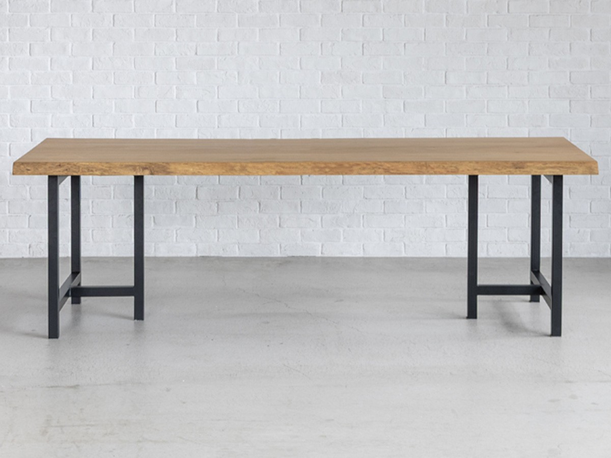 Easy Life SOLIT DINING TABLE / イージーライフ ソリット ダイニングテーブル
ライブエッジ天板 + 鉄脚 （テーブル > ダイニングテーブル） 10