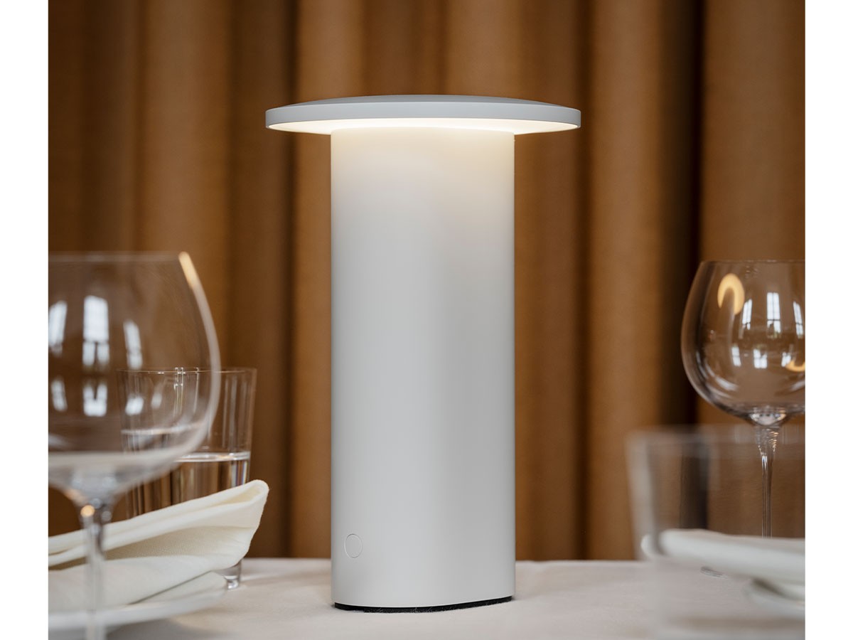 FRITZ HANSEN SOLAE / フリッツ・ハンセン ソラエ （ライト・照明 > テーブルランプ） 10