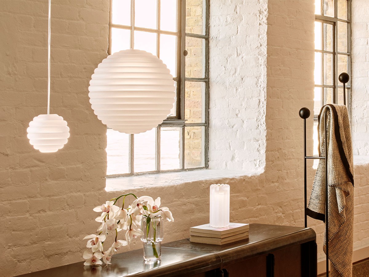 Tom Dixon. Press Sphere Mini Pendant / トム・ディクソン プレス スフィア ミニ ペンダントライト （ライト・照明 > ペンダントライト） 19