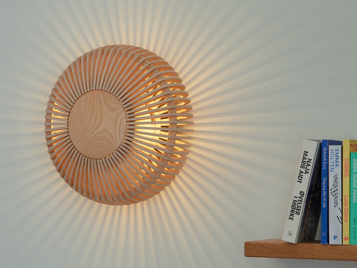UMAGE&nbsp;Clava Up Wood Medium