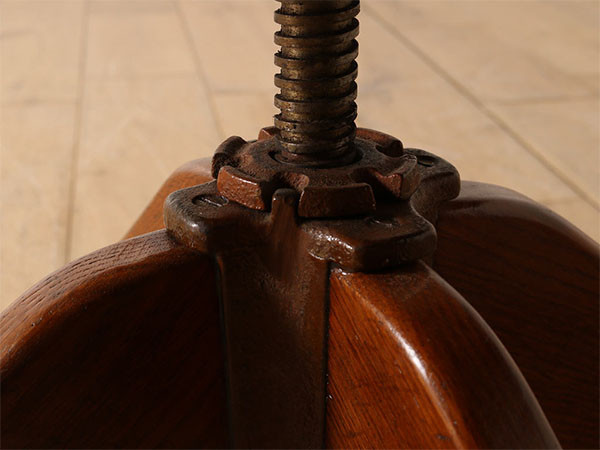 Lloyd's Antiques Real Antique 
Desk Chair / ロイズ・アンティークス スウェーデンアンティーク家具
デスクチェア （チェア・椅子 > オフィスチェア・デスクチェア） 11